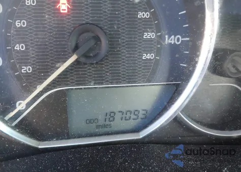 2015 Toyota Corolla Le из США, поврежденный, VIN 5YFBURHE0FP231013